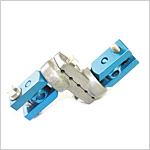 Multiaxis Z Clamp for 8mm Double Rod Fixation